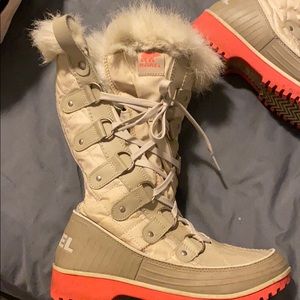 Sorel winter boots